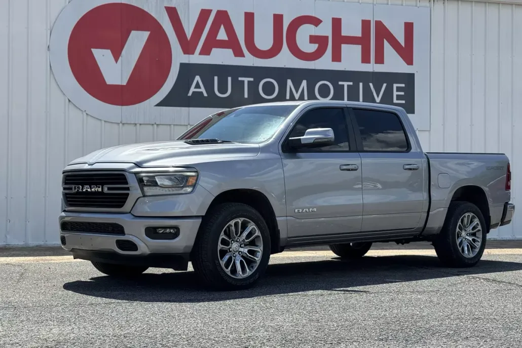 2023 Ram 1500 Laramie photo 1
