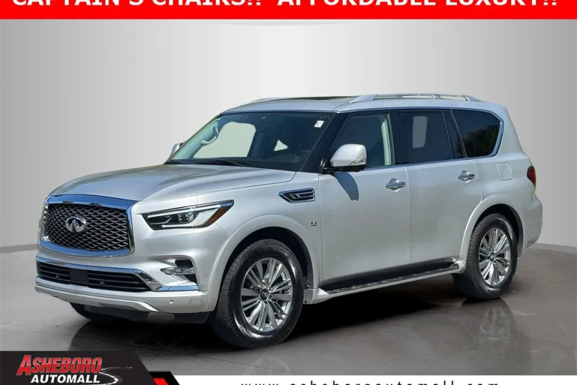 2019 Infiniti QX80 Luxe photo 1