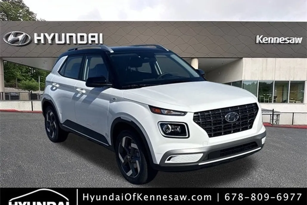 2025 Hyundai Venue Limited photo 1