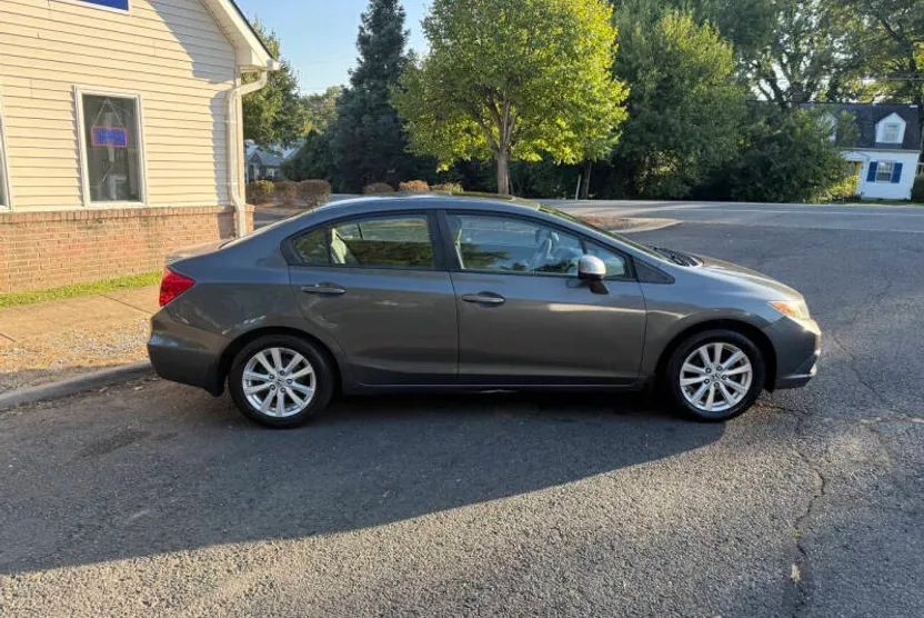 2012 Honda Civic EX photo 1