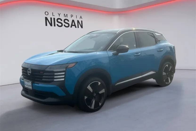 2025 Nissan Kicks SR photo 1