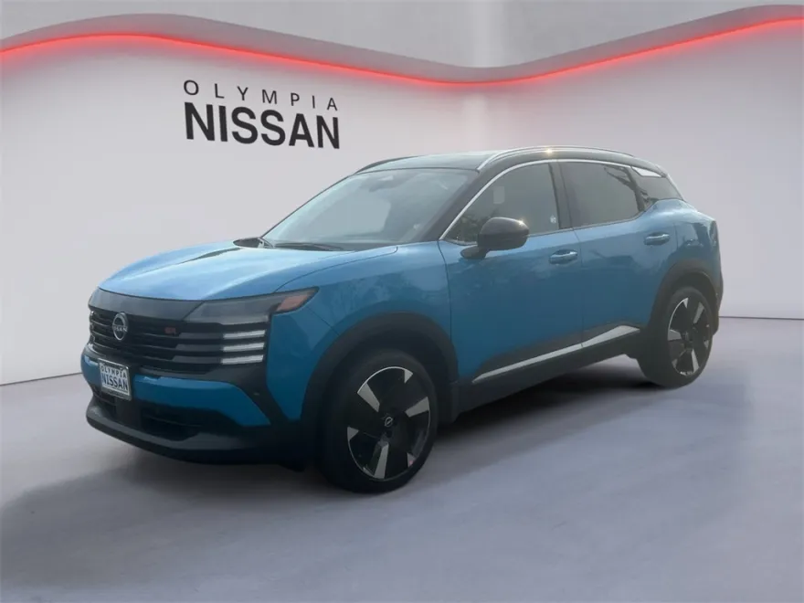 2025 Nissan Kicks SR photo 1