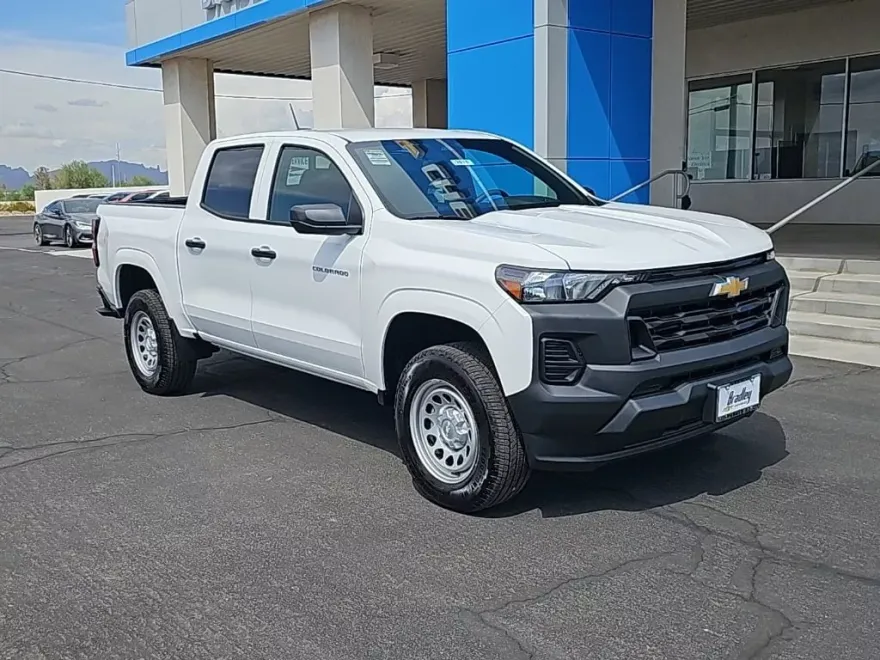 2026 Chevrolet Colorado Work Truck photo 1
