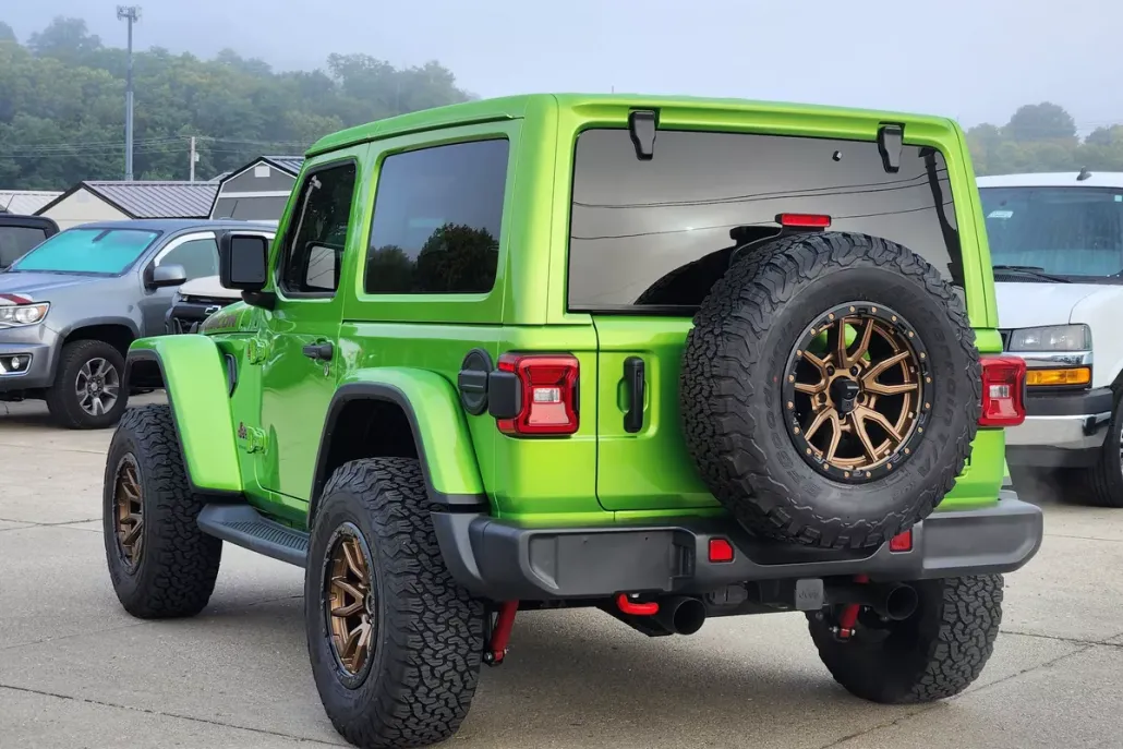 2025 Jeep Wrangler Rubicon Two-Door photo 1