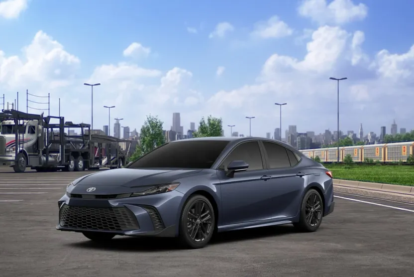 2026 Toyota Camry SE photo 1