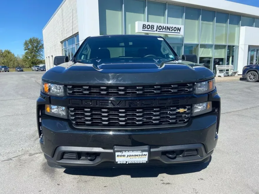 2019 Chevrolet Silverado 1500 Custom photo 1