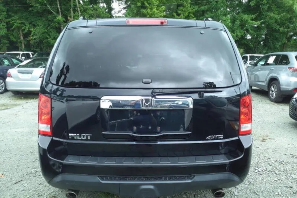 2015 Honda Pilot EX-L photo 1
