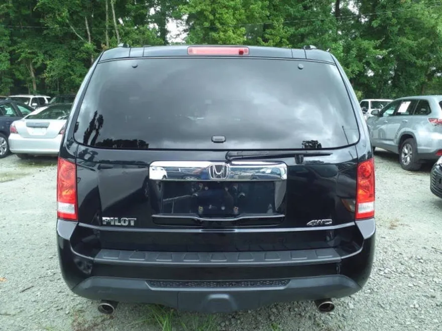 2015 Honda Pilot EX-L photo 1