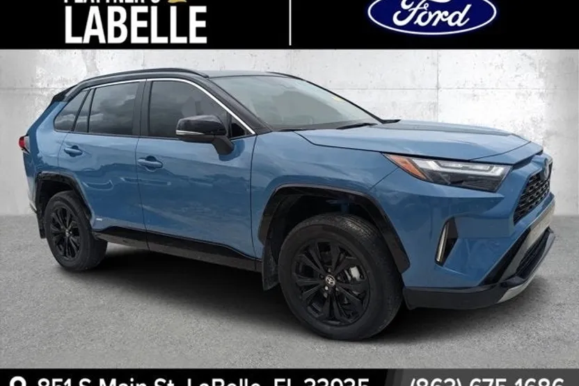 2024 Toyota RAV4 Hybrid XSE photo 1