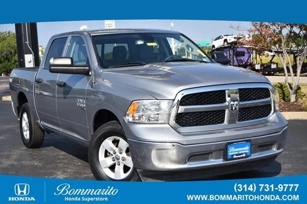 2023 Ram 1500 Classic SLT photo 1