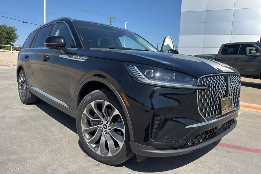 2025 Lincoln Aviator Reserve photo 1