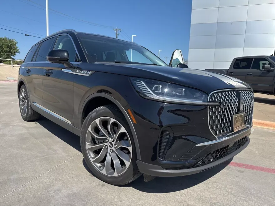 2025 Lincoln Aviator Reserve photo 1