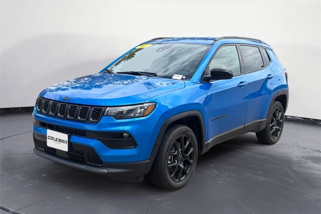 2026 Jeep Compass Latitude Altitude photo 1