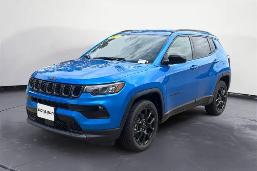 2026 Jeep Compass Latitude Altitude photo 1