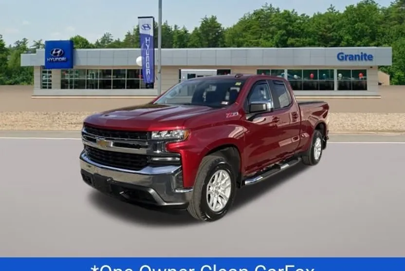 2019 Chevrolet Silverado 1500 LT photo 1