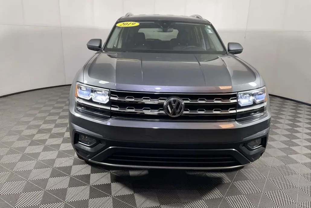 2019 Volkswagen Atlas V6 SE Technology photo 1