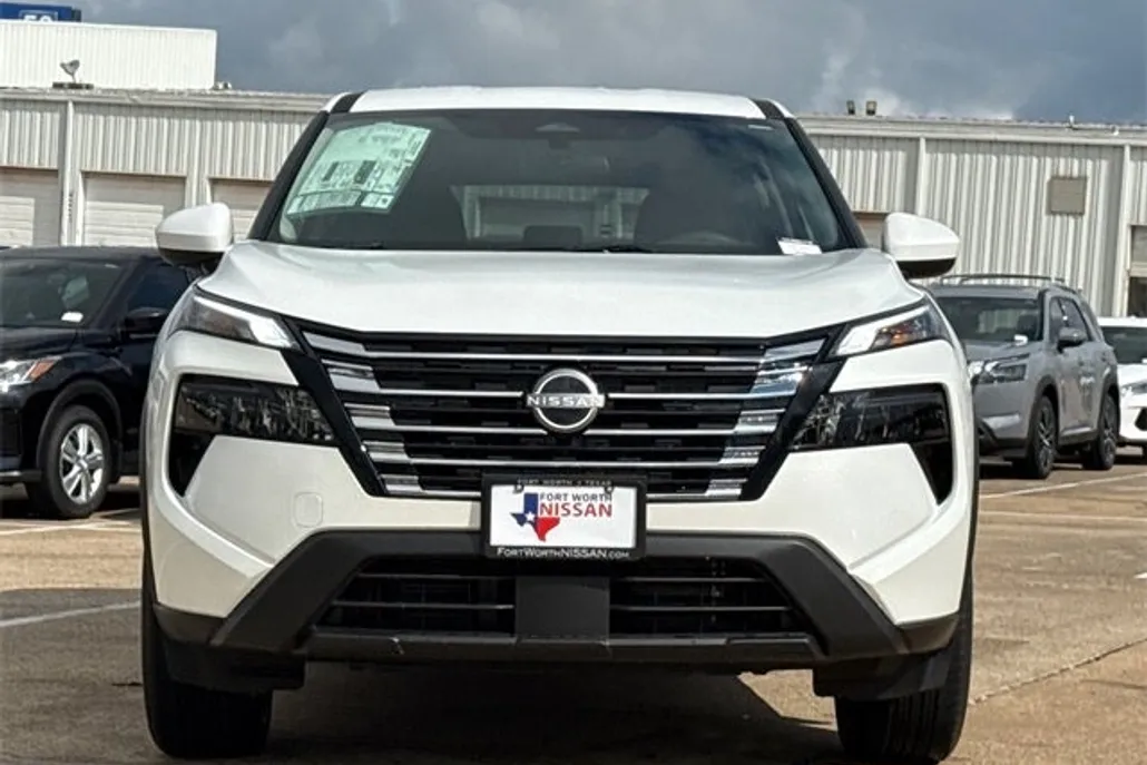 2026 Nissan Rogue SV photo 1