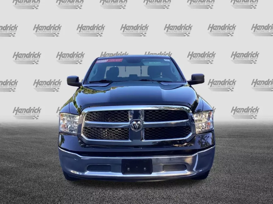 2019 Ram 1500 Classic SLT photo 1