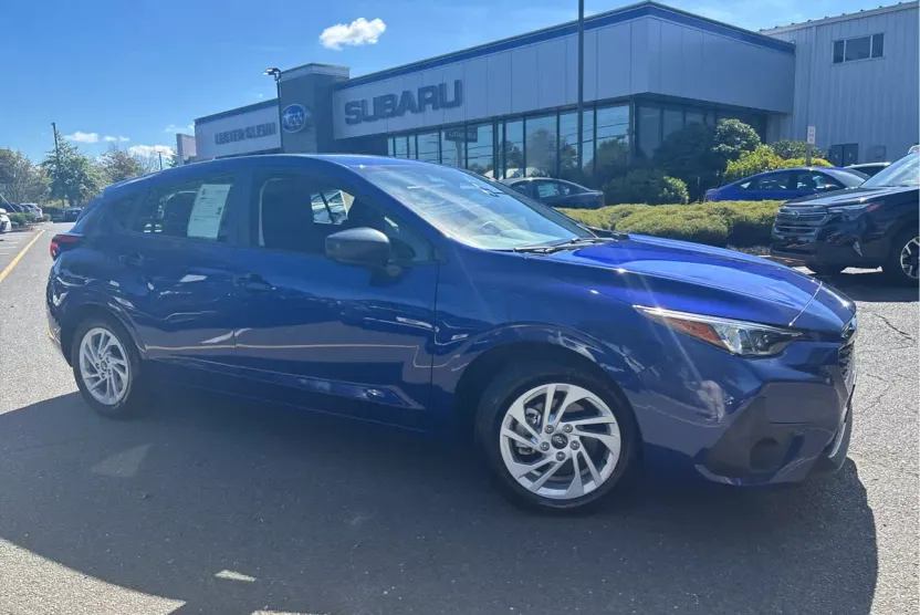 2024 Subaru Impreza Base photo 1
