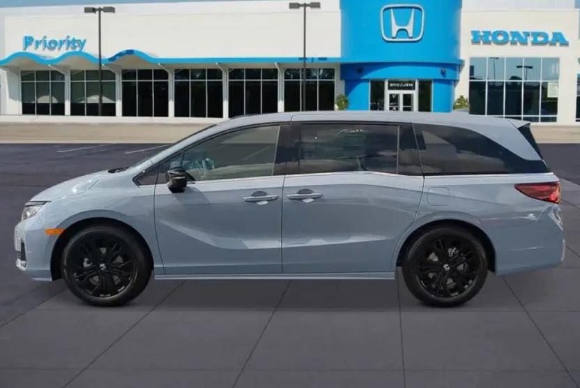 2026 Honda Odyssey photo 1