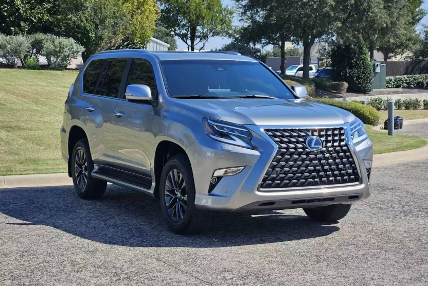 2023 Lexus GX 460 Premium photo 1