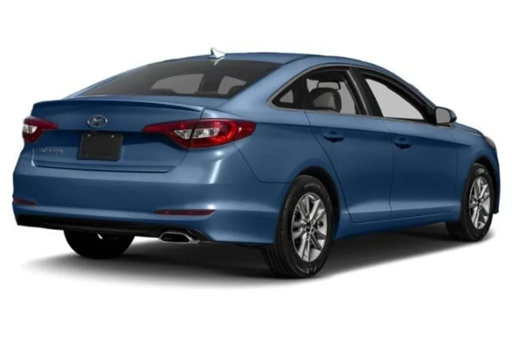 2015 Hyundai Sonata SE photo 1