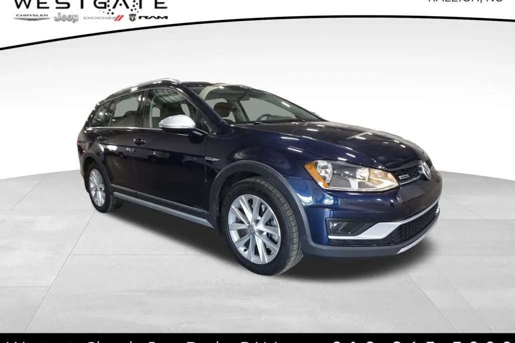 2017 Volkswagen Golf Alltrack TSI S photo 1