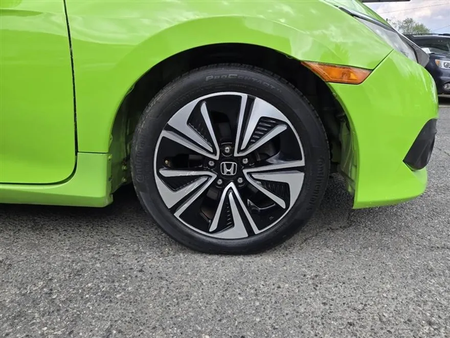 2017 Honda Civic EX-L photo 12