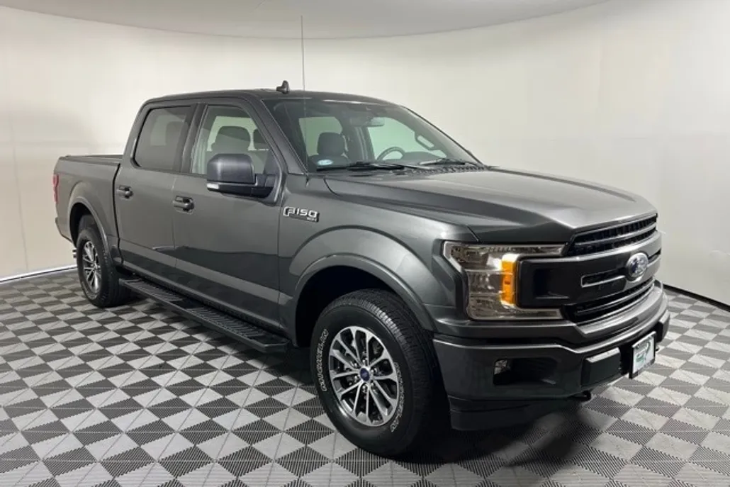 2020 Ford F-150 XLT photo 1