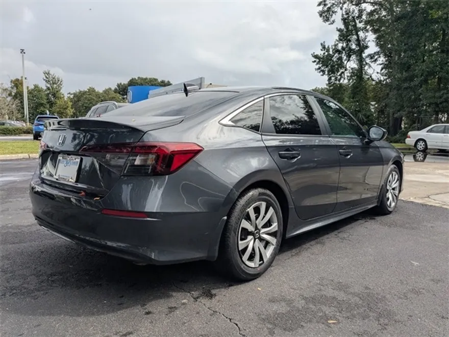 2025 Honda Civic LX photo 1