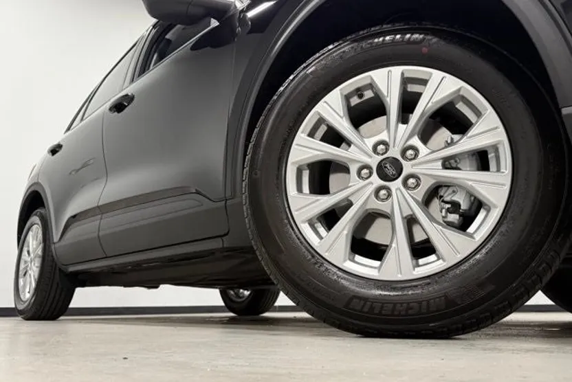 2025 Ford Escape Active photo 1