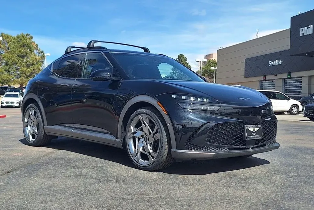2024 Genesis GV60 Performance photo 1