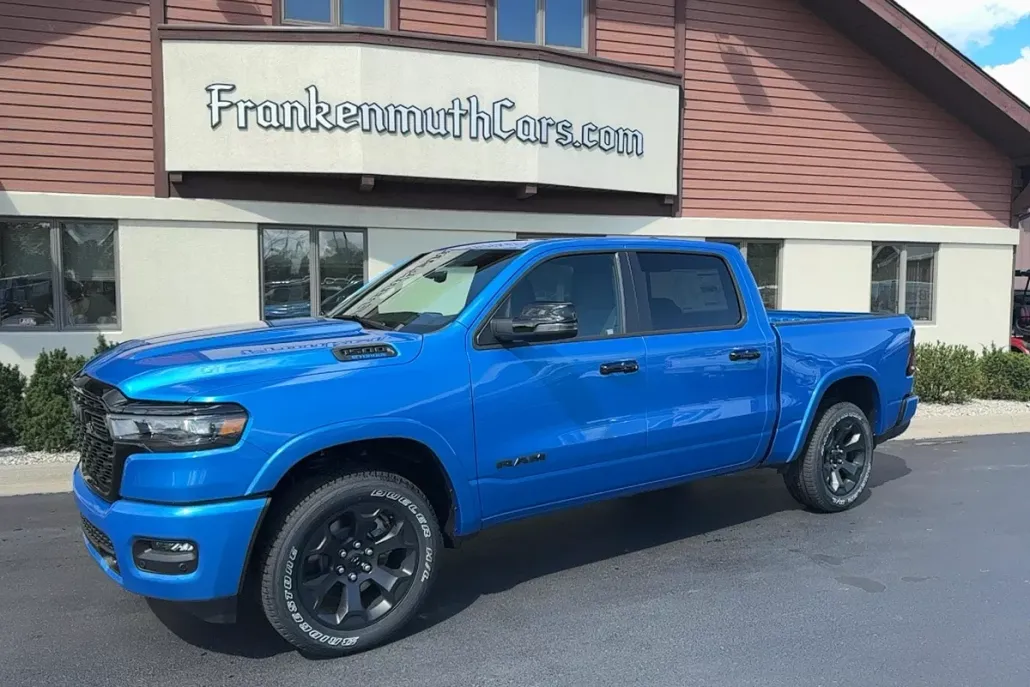 2025 Ram 1500 Big Horn photo 1