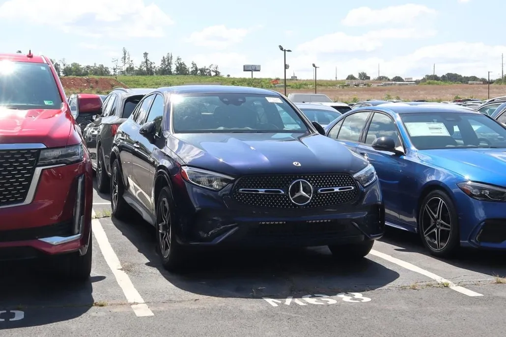 2024 Mercedes Benz GLC 300 Coupe photo 1