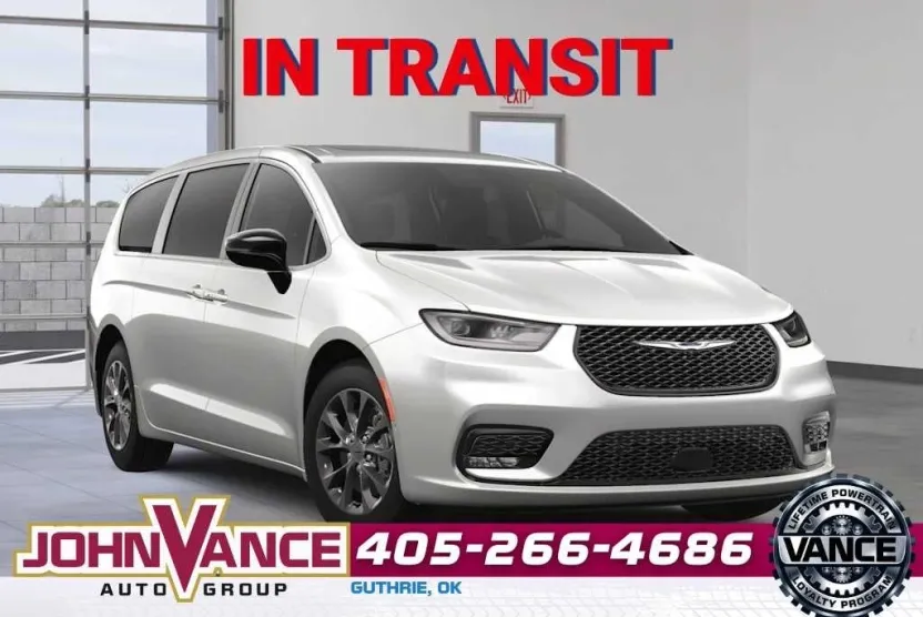 2025 Chrysler Pacifica photo 1