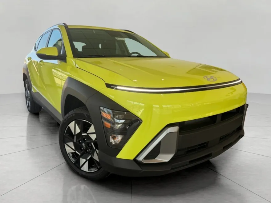 2024 Hyundai Kona SEL photo 1
