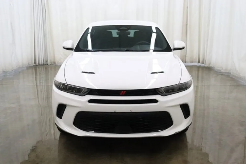 2024 Dodge Hornet R/T photo 1