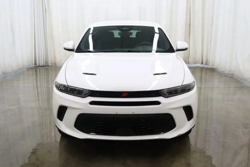 2024 Dodge Hornet R/T photo 1