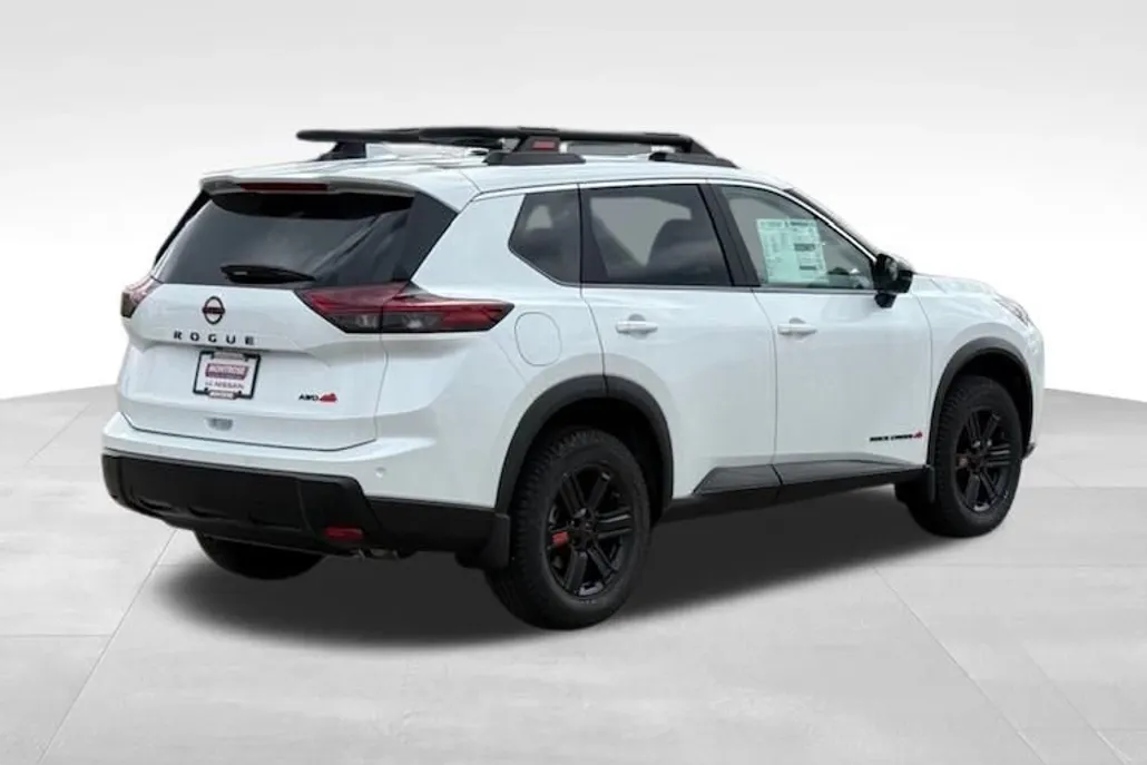 2026 Nissan Rogue SV photo 1