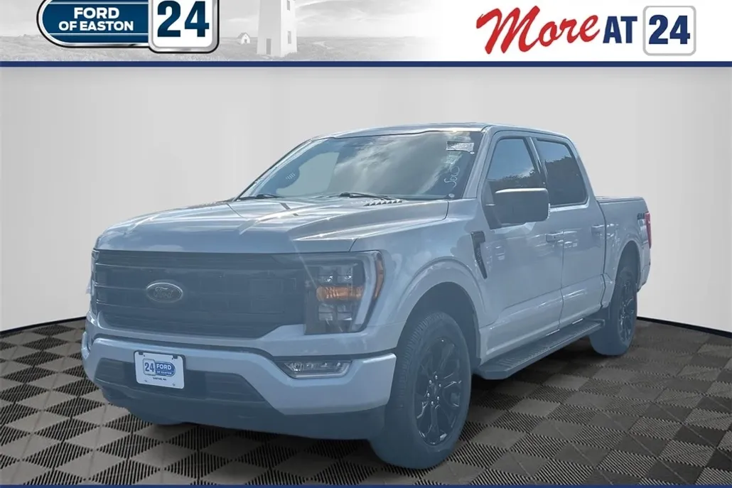 2023 Ford F-150 XLT photo 1
