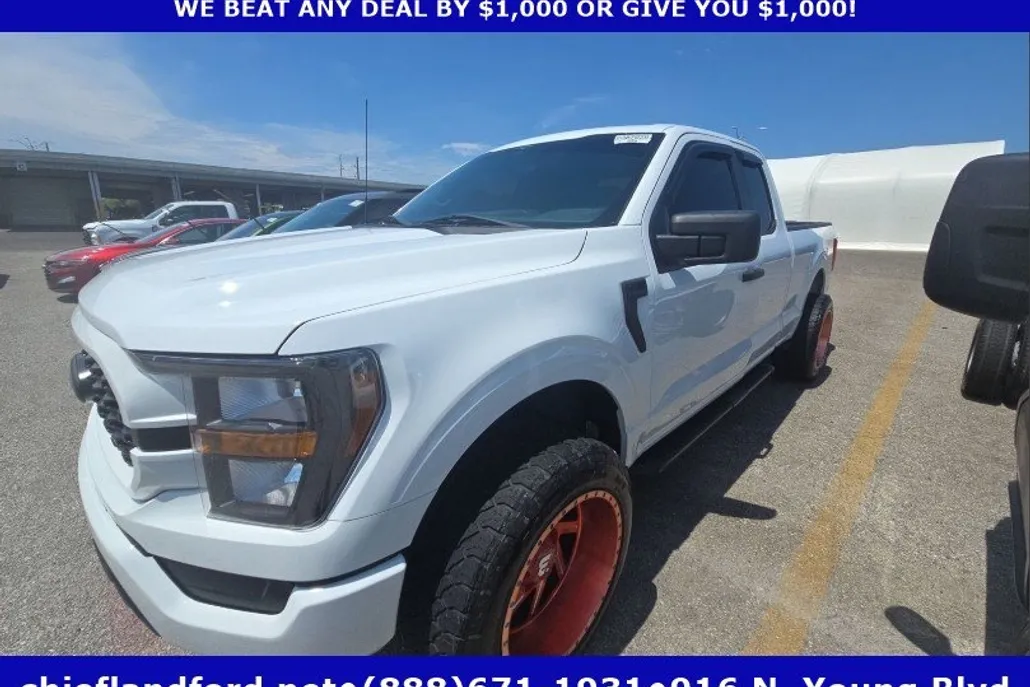 2023 Ford F-150 XL photo 1