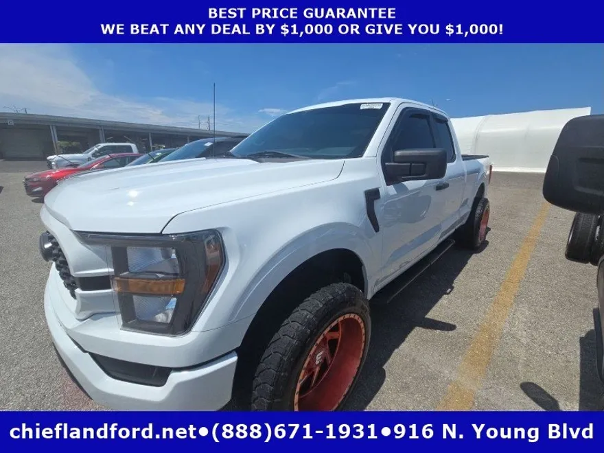 2023 Ford F-150 XL photo 1