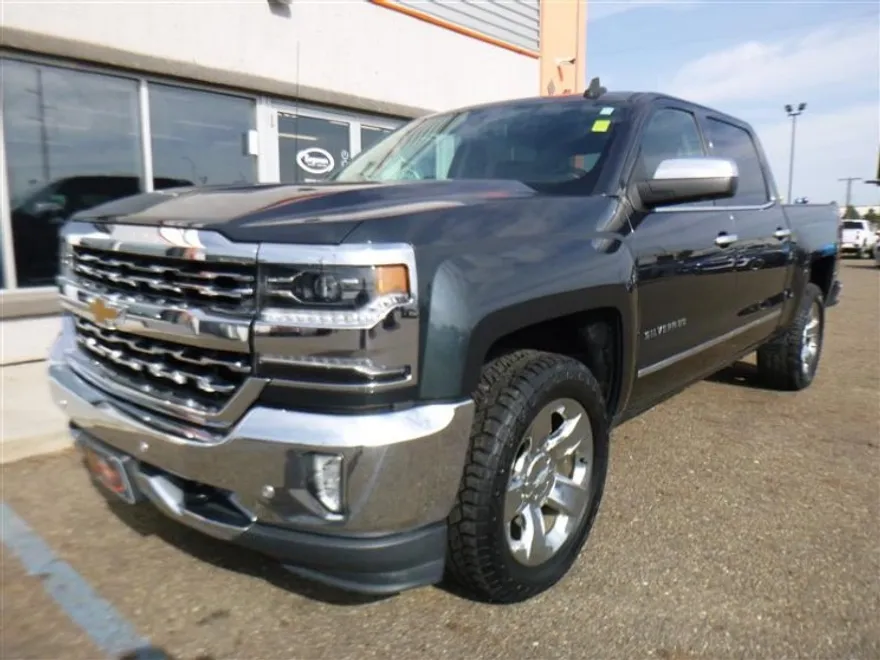 2017 Chevrolet Silverado 1500 LTZ photo 1