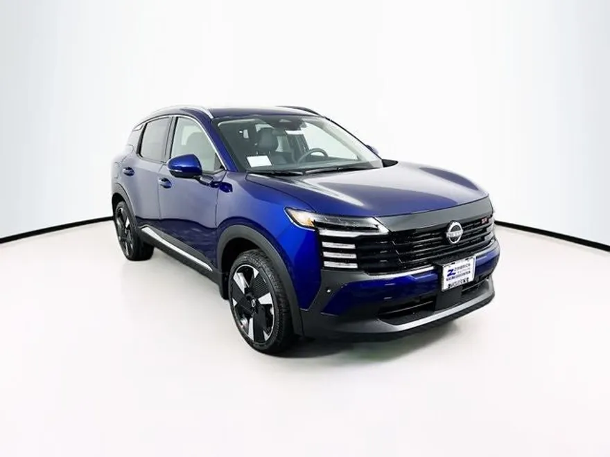 2025 Nissan Kicks SR photo 1