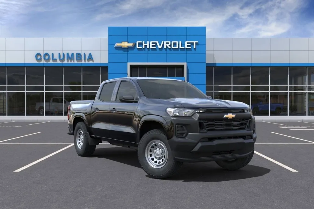 2025 Chevrolet Colorado LT photo 1