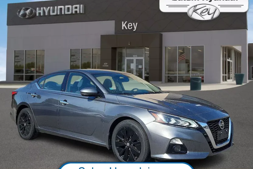 2020 Nissan Altima 2.5 SV photo 1