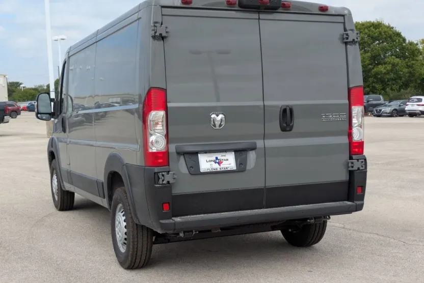 2026 Ram ProMaster 1500 Tradesman Cargo Van photo 1