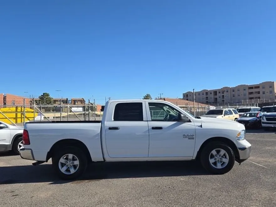 2022 Ram 1500 Classic SLT photo 1