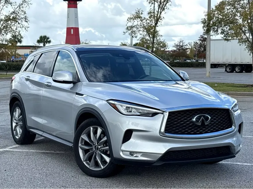 2021 Infiniti QX50 Luxe photo 1