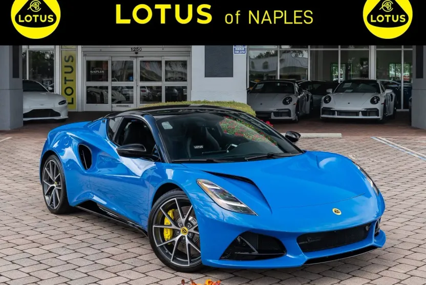 2024 Lotus Emira First Edition photo 1